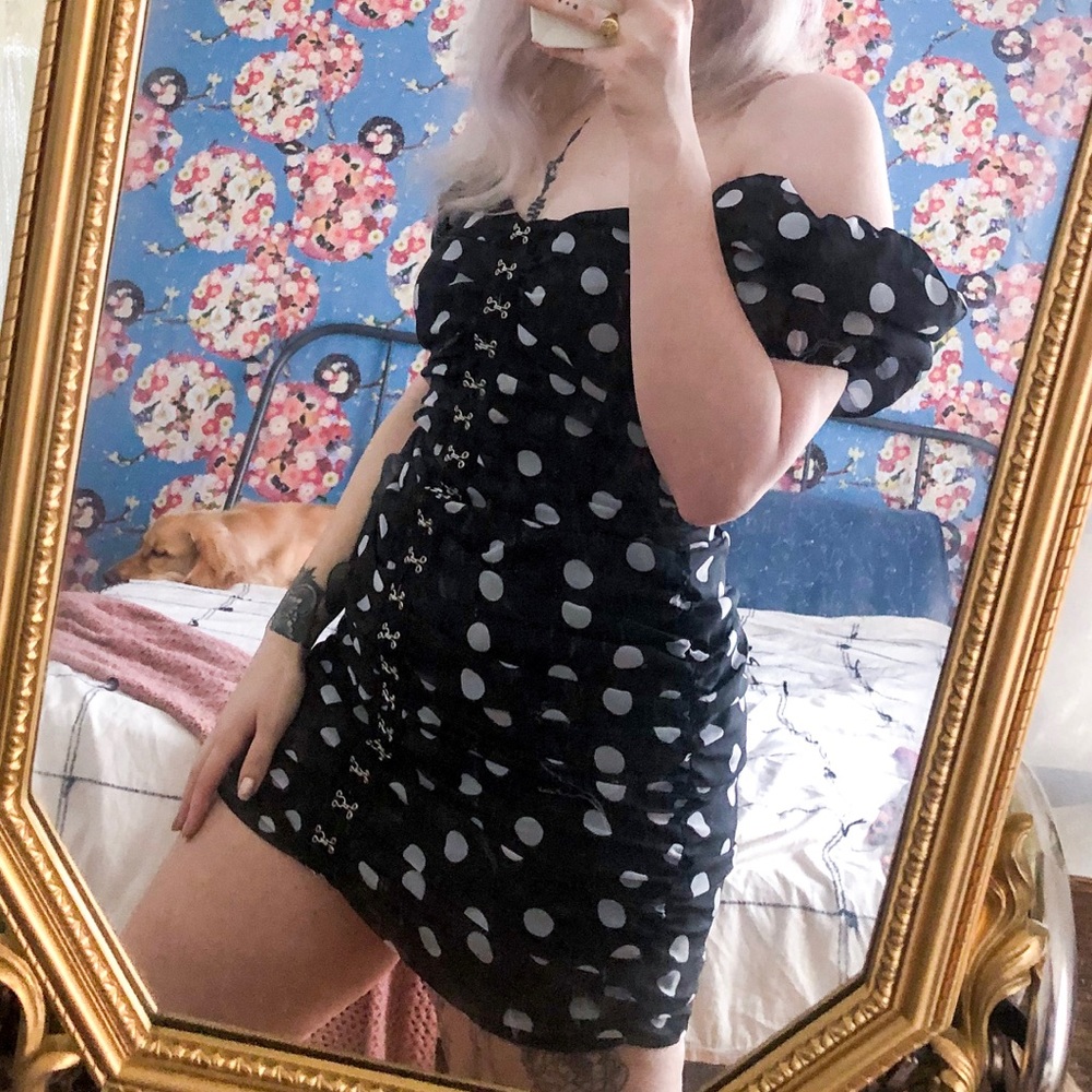 black puff-sleeve off the shoulder polka dot dress